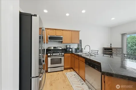 2001 5th Avenue NW Puyallup WA 98371