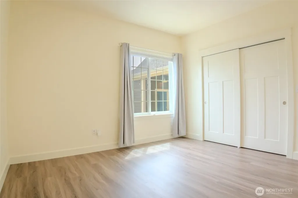 5010 L Place Seaview WA 98644