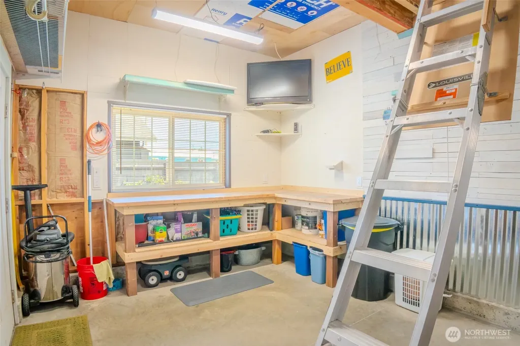 5010 L Place Seaview WA 98644