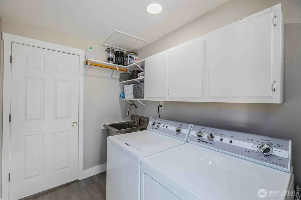 7380 Woodland Road Ferndale WA 98248