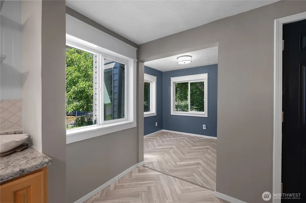 924 Tobin Avenue Shelton WA 98584