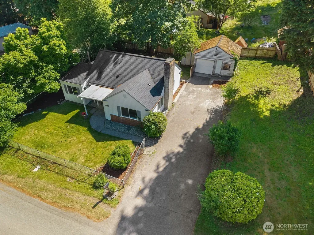 924 Tobin Avenue Shelton WA 98584