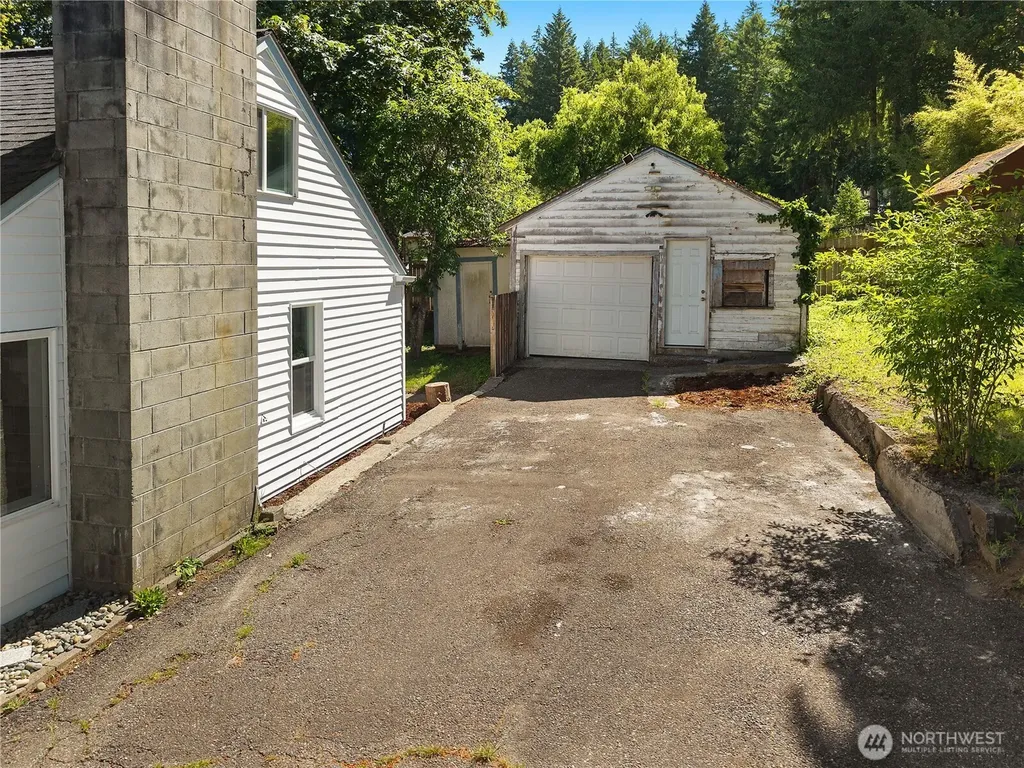 924 Tobin Avenue Shelton WA 98584