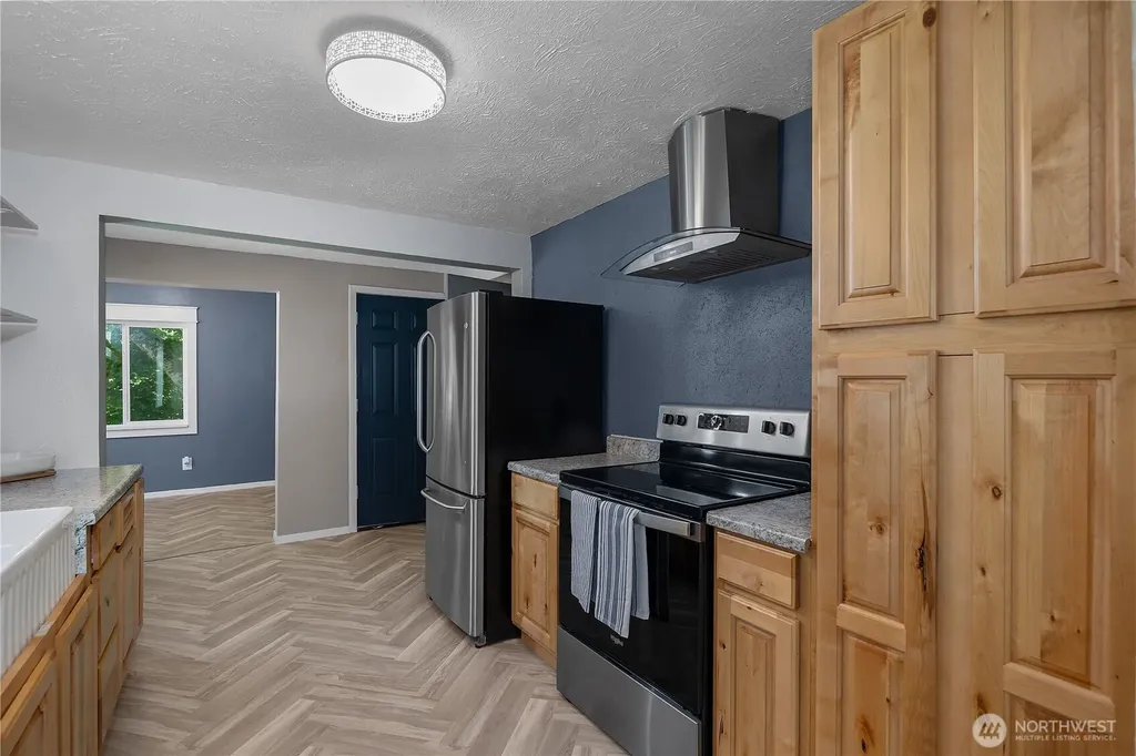 924 Tobin Avenue Shelton WA 98584
