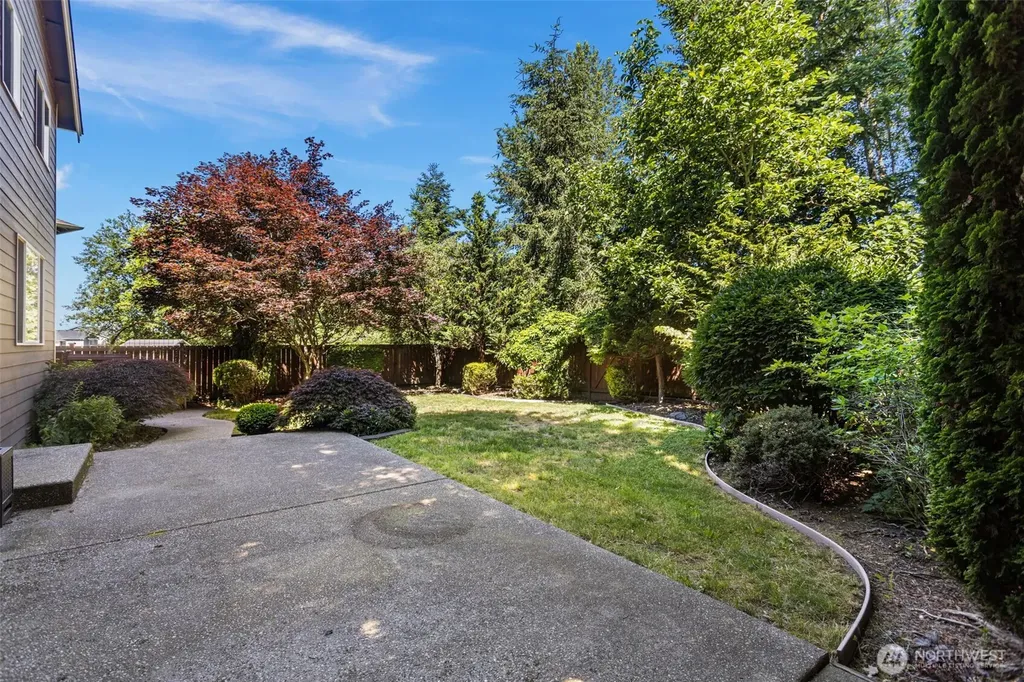 11163 31st Street NE Lake Stevens WA 98258
