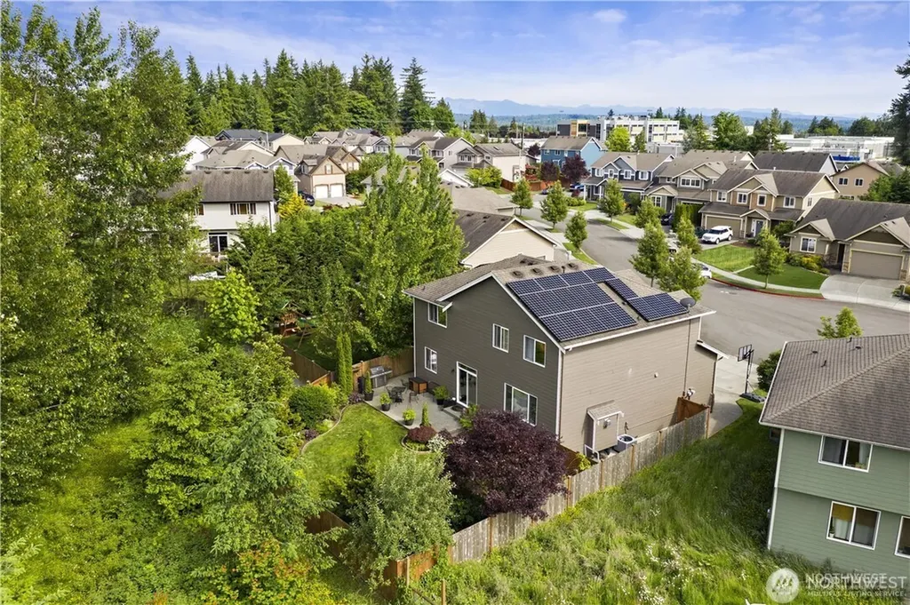 11163 31st Street NE Lake Stevens WA 98258
