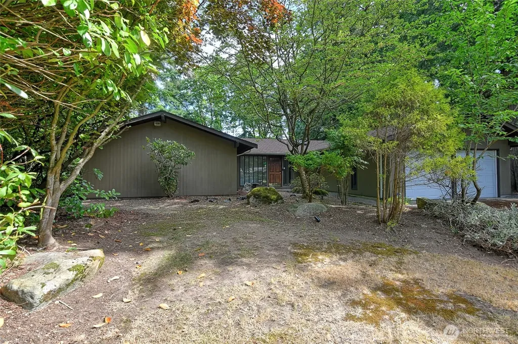 8808 SE 54th SE Mercer Island WA 98040