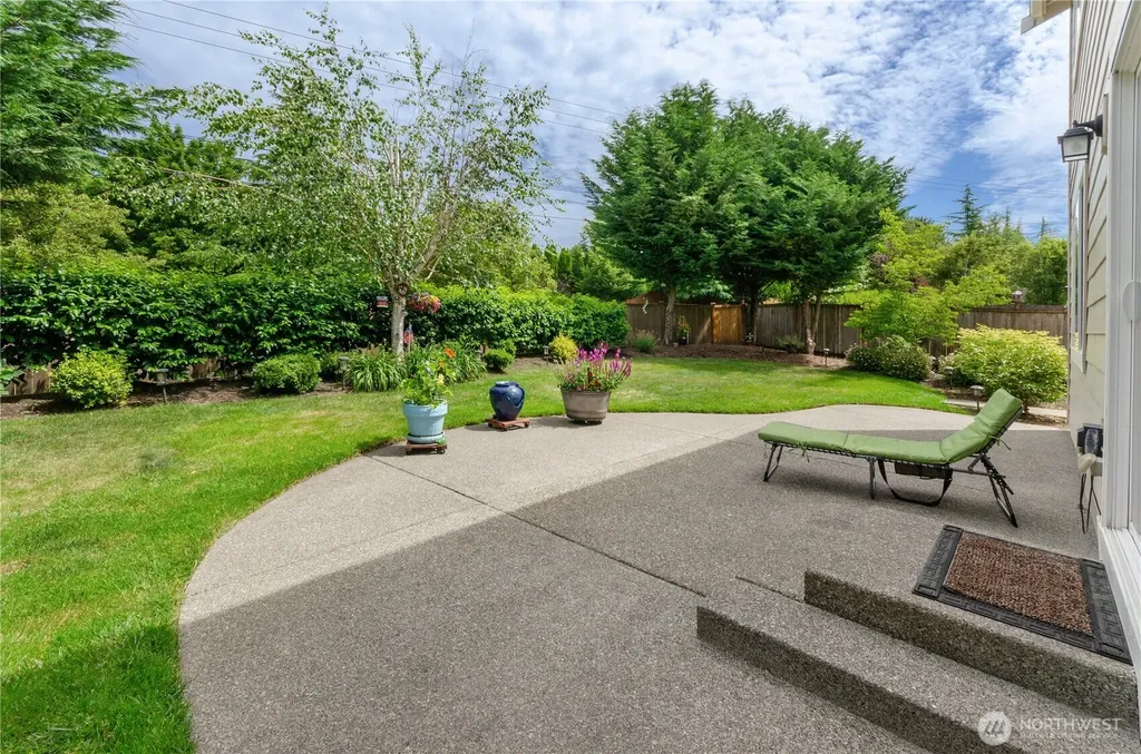 7905 152nd St Ct E Puyallup WA 98375