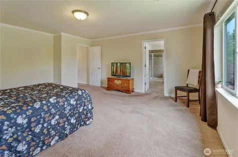 7905 152nd St Ct E Puyallup WA 98375