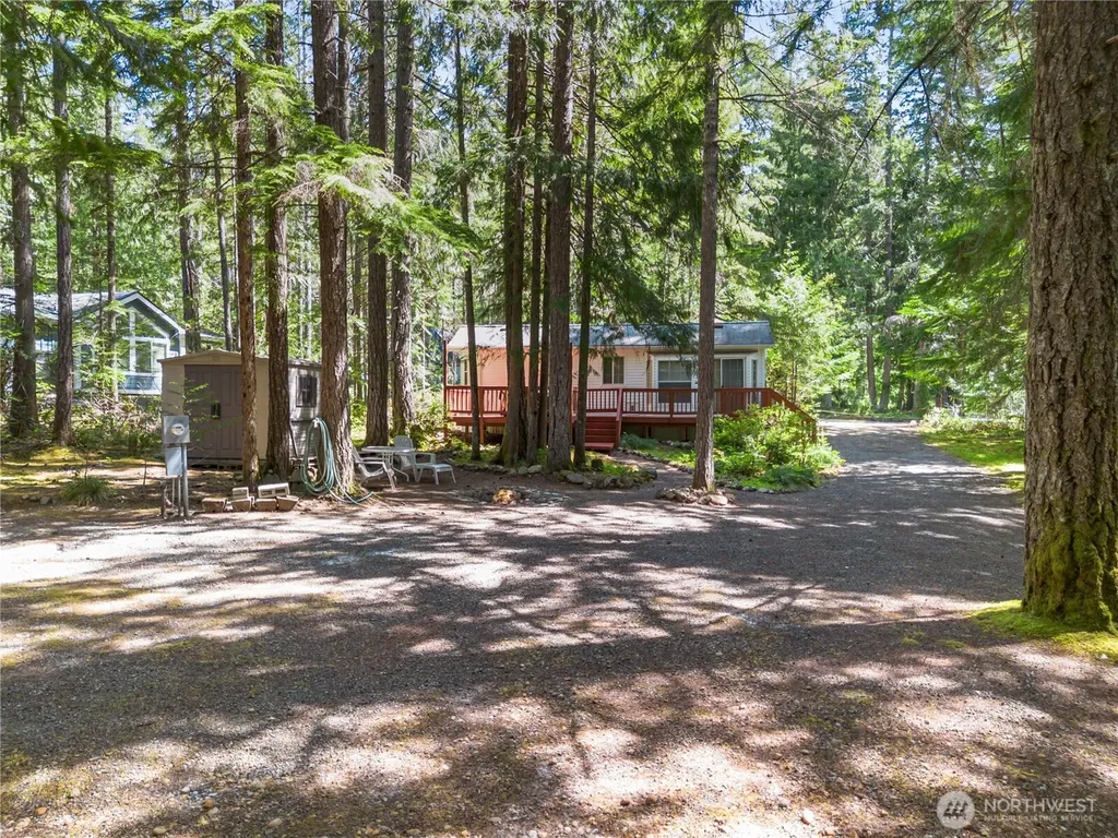 421 N Mt Jupiter Drive Hoodsport WA 98548
