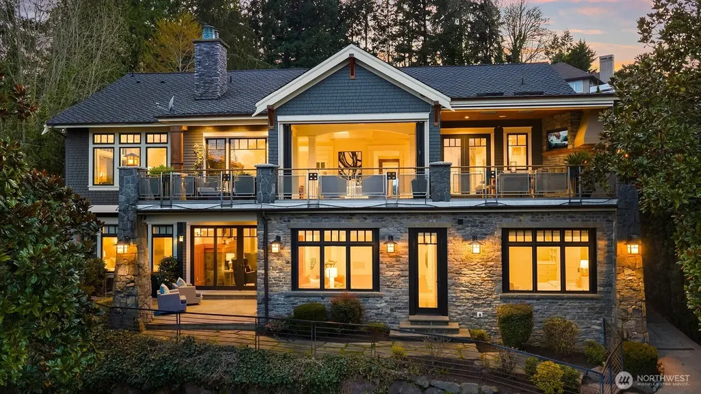 4102 100th Avenue SE Mercer Island WA 98040