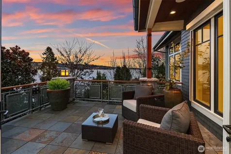 4102 100th Avenue SE Mercer Island WA 98040