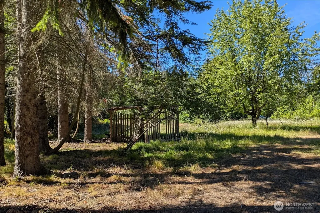 1082 Taylor Cutoff Road Sequim WA 98382