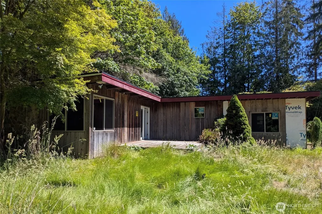 1082 Taylor Cutoff Road Sequim WA 98382