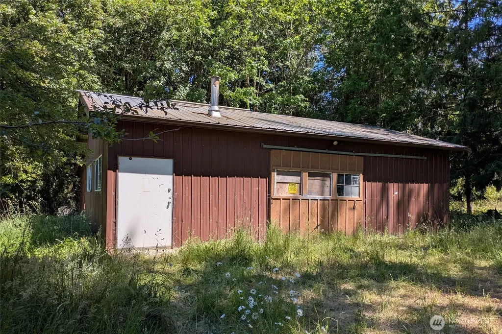 1082 Taylor Cutoff Road Sequim WA 98382