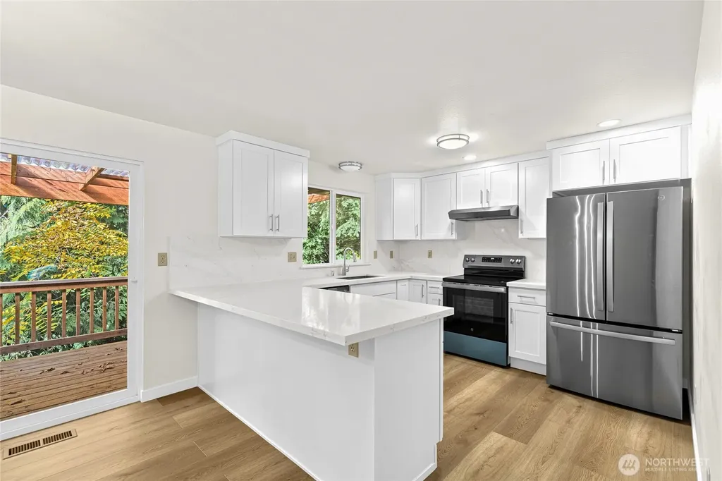 12718 SE 184th Place Renton WA 98058