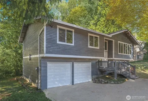 12718 SE 184th Place Renton WA 98058