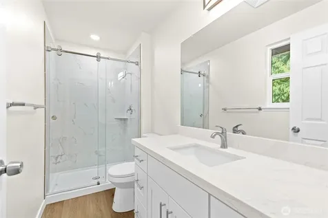 12718 SE 184th Place Renton WA 98058