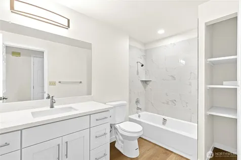 12718 SE 184th Place Renton WA 98058