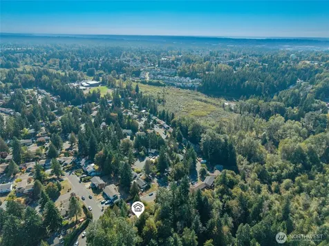 12718 SE 184th Place Renton WA 98058