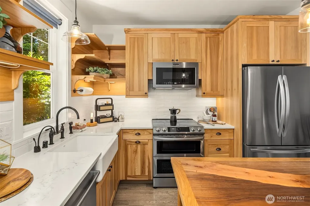 9417 NE 128th Street Kirkland WA 98034