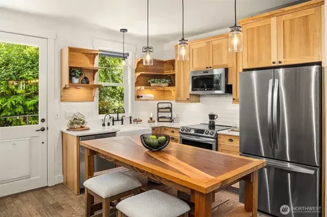 9417 NE 128th Street Kirkland WA 98034