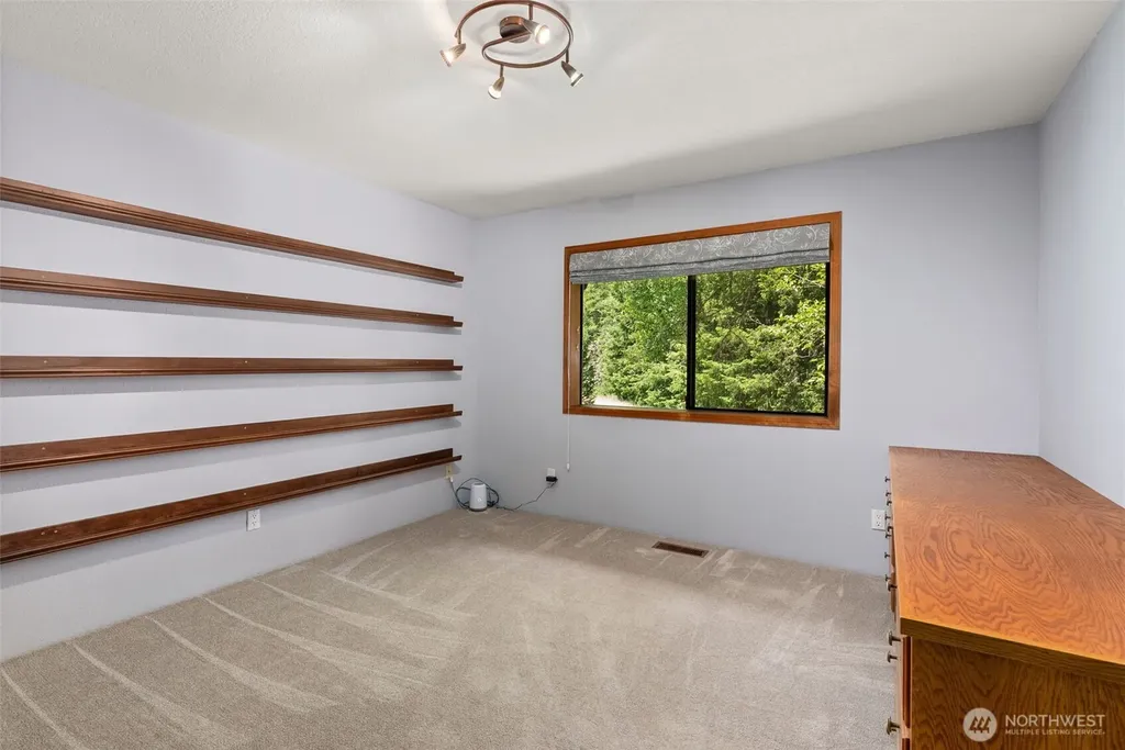 1677 North Fork Road Chehalis WA 98532