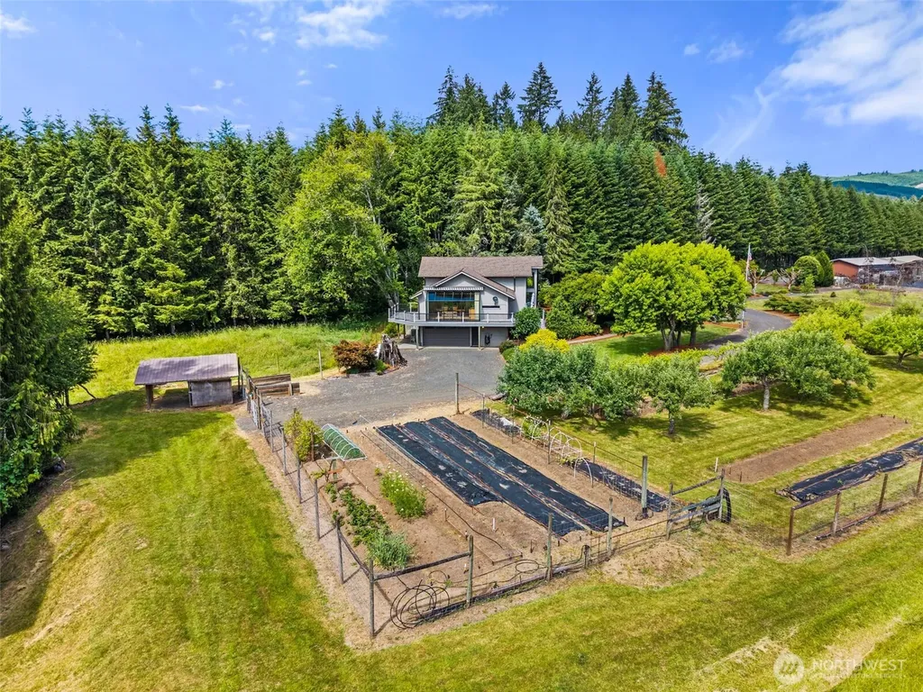 1677 North Fork Road Chehalis WA 98532