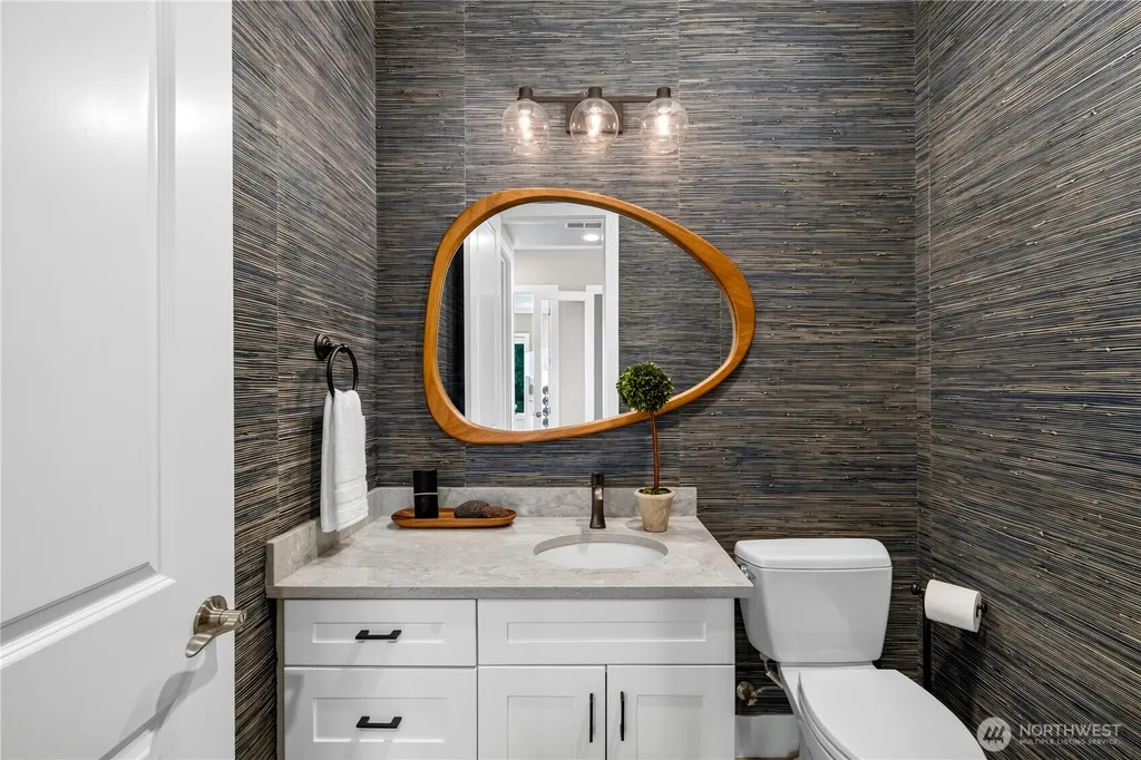 3410 W Mercer Way Mercer Island WA 98040