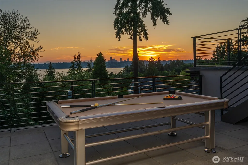 3410 W Mercer Way Mercer Island WA 98040