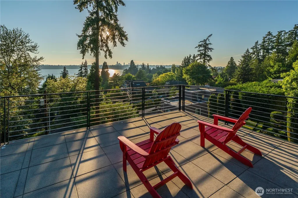 3410 W Mercer Way Mercer Island WA 98040