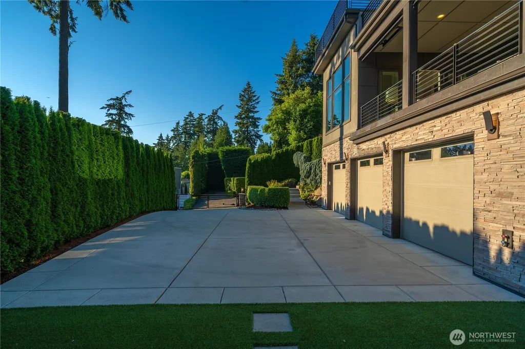 3410 W Mercer Way Mercer Island WA 98040