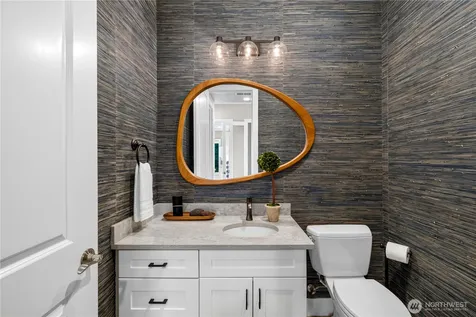 3410 W Mercer Way Mercer Island WA 98040
