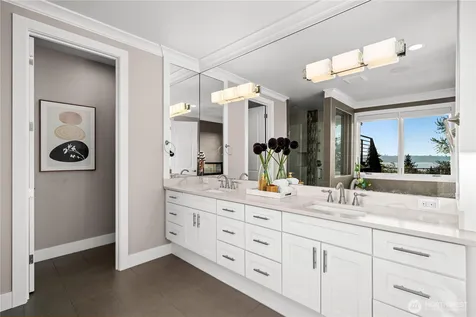 3410 W Mercer Way Mercer Island WA 98040