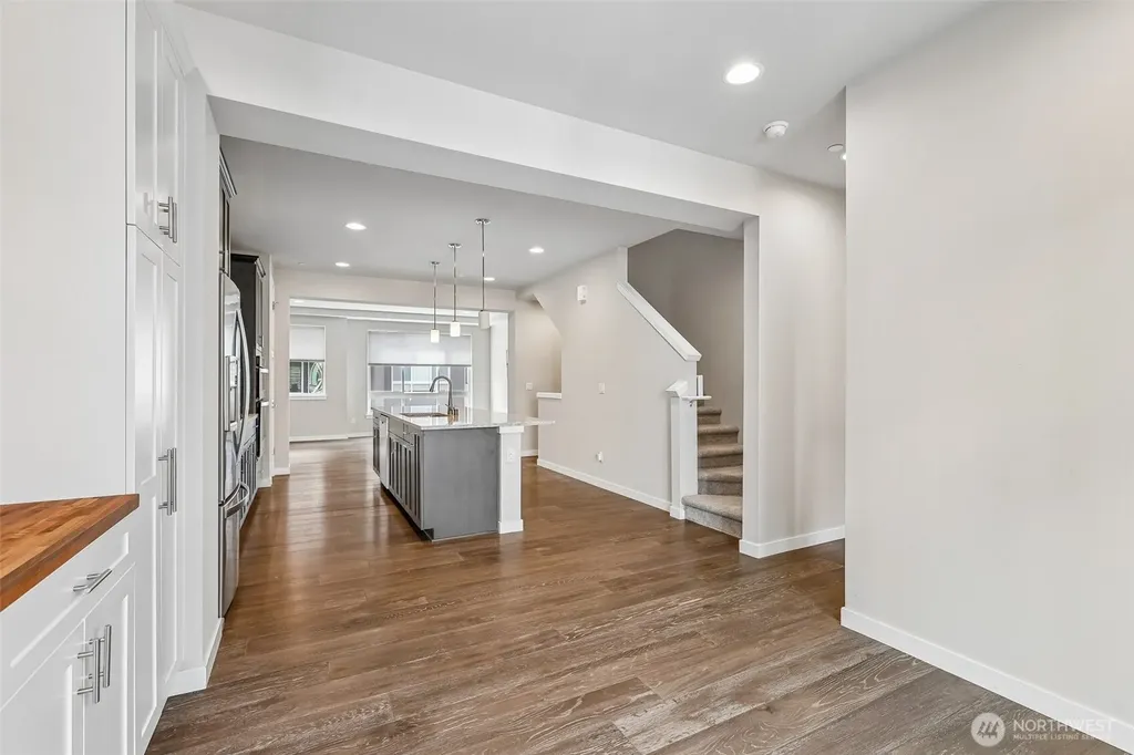 615 238th Street SE Bothell WA 98021