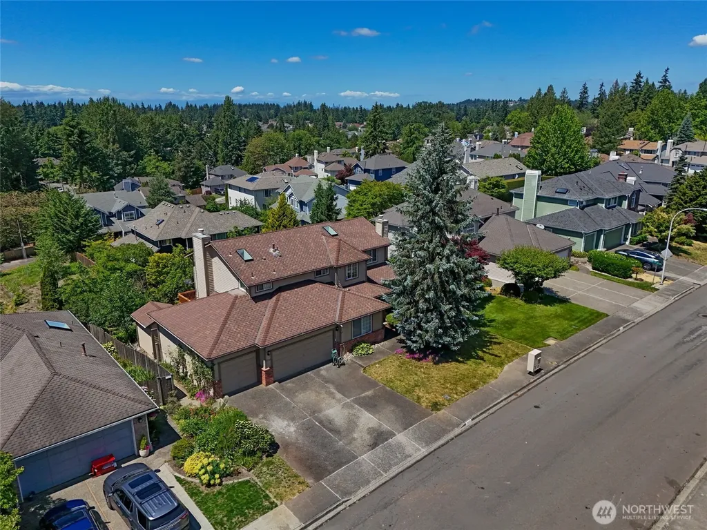 1529 Ilwaco Avenue NE Renton WA 98059