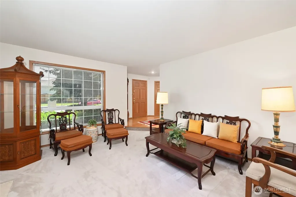 1529 Ilwaco Avenue NE Renton WA 98059