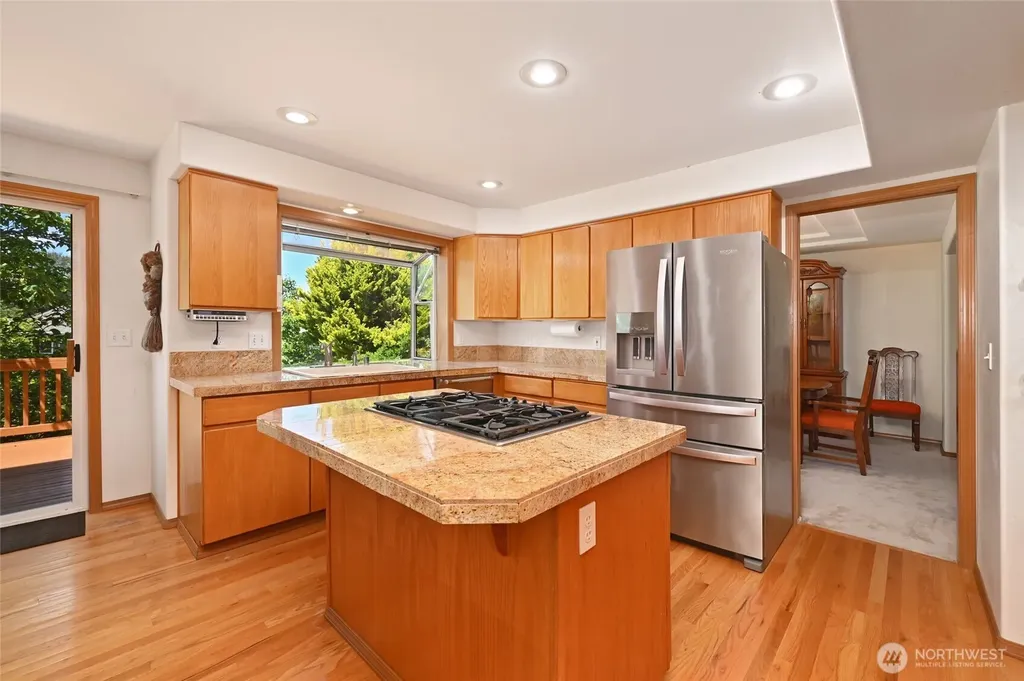 1529 Ilwaco Avenue NE Renton WA 98059