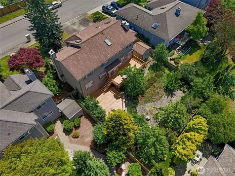 1529 Ilwaco Avenue NE Renton WA 98059