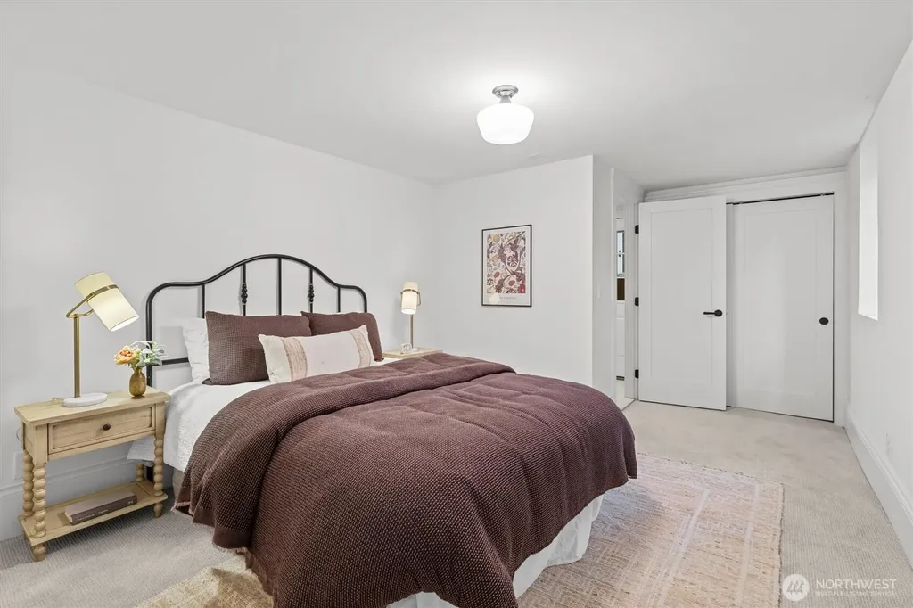 4100 Densmore Avenue N Seattle WA 98103