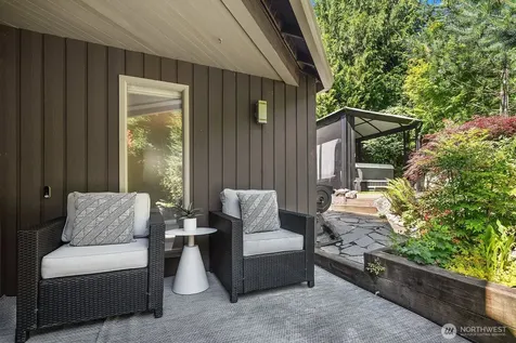 13419 Holmes Point Drive NE Kirkland WA 98034
