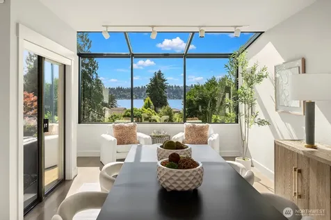 13419 Holmes Point Drive NE Kirkland WA 98034