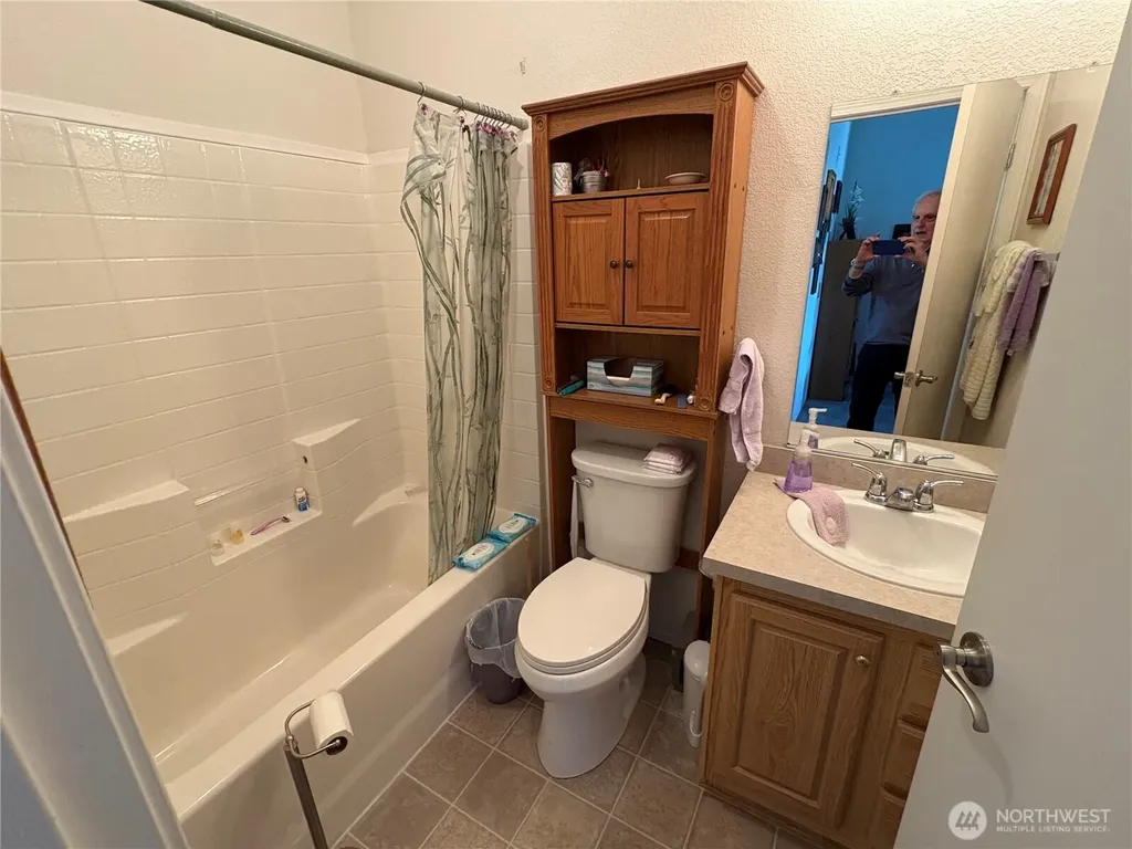 51 Meander Way Aberdeen WA 98520
