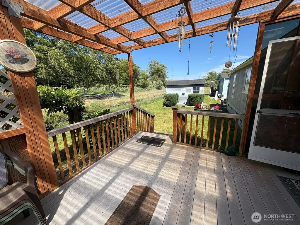 51 Meander Way Aberdeen WA 98520