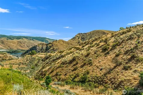 9973 Saska Way Entiat WA 98822