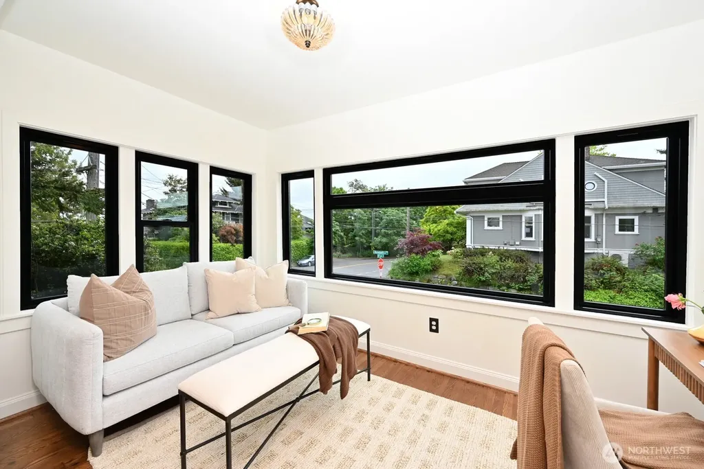 1543 31st Avenue S Seattle WA 98144
