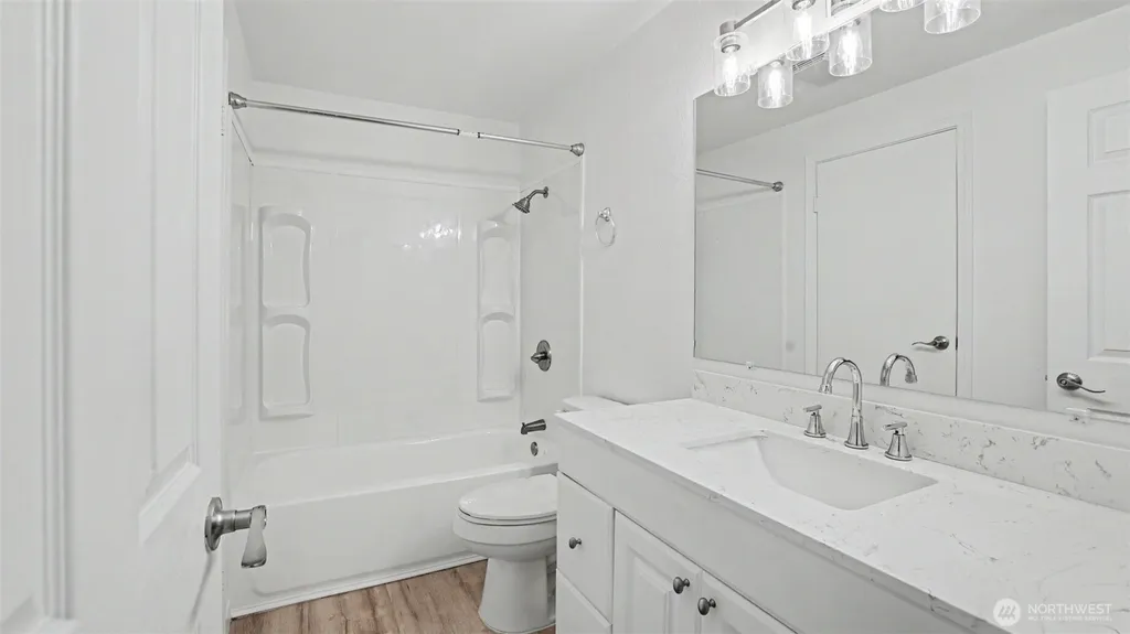 2233 184th Place SE Bothell WA 98012