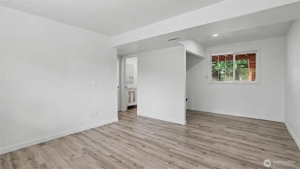 2233 184th Place SE Bothell WA 98012
