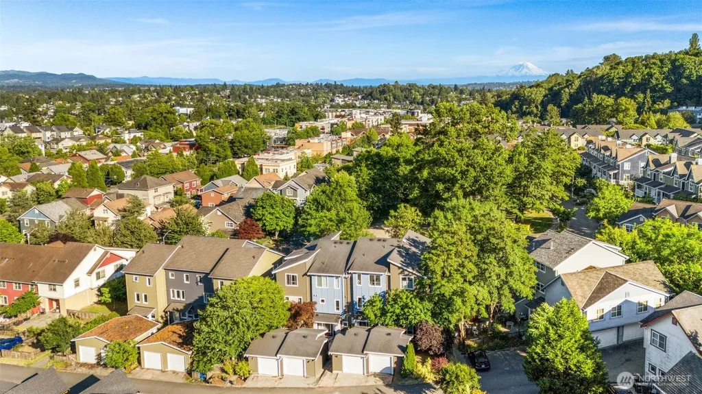 2852 S Nevada Street Seattle WA 98108