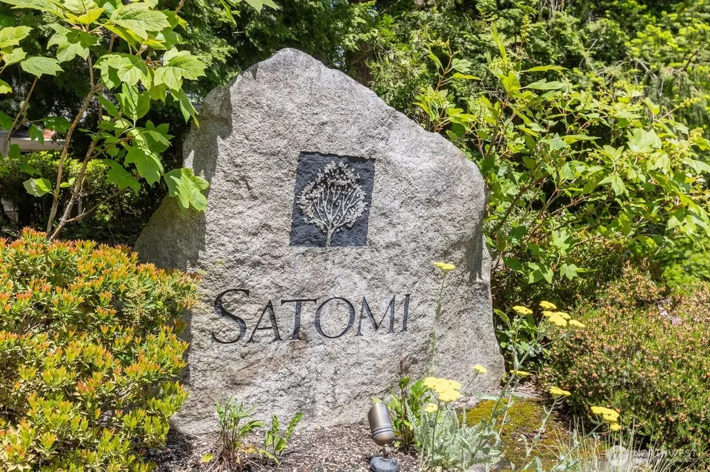 5501 Lakemont Boulevard SE Bellevue WA 98006